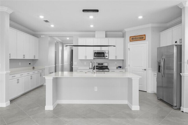 Building Photo - 14932 Serene Shrs Lp