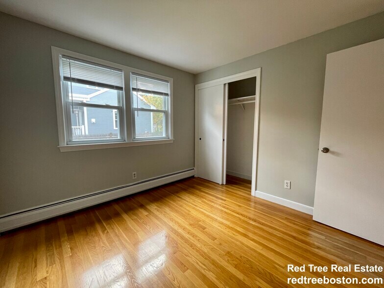 Building Photo - 59 Desoto Rd