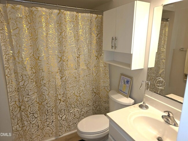 Building Photo - 2811 Edridge Ct