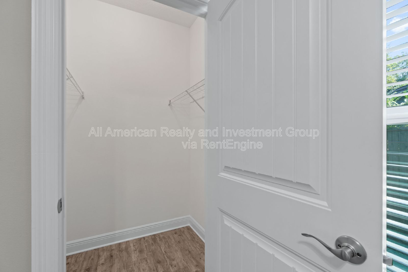 Building Photo - 242 Cecelia Dr NW