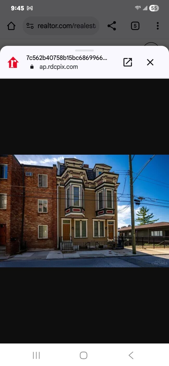 Building Photo - 395 Oregon St