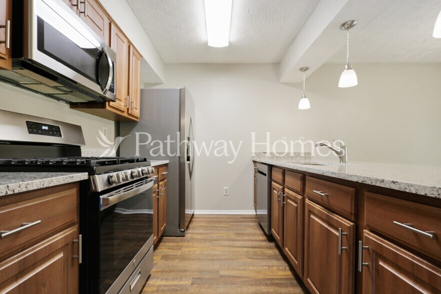 Building Photo - 1598 Esquire Pl NW