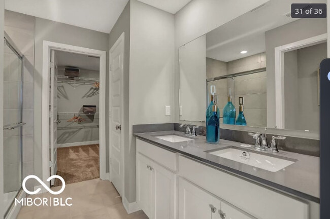 Building Photo - 1104 Sunderland Dr