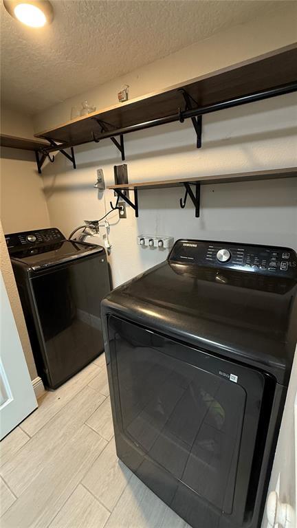 Building Photo - 9608 River Walk Ct