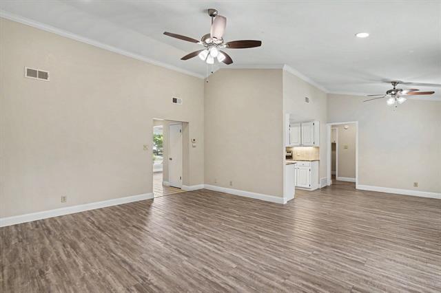 Building Photo - 2701 Whitehurst Dr
