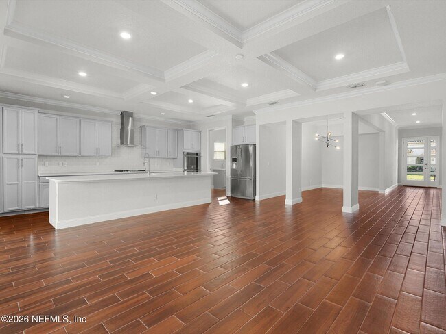 Building Photo - 13461 Lucena Ln