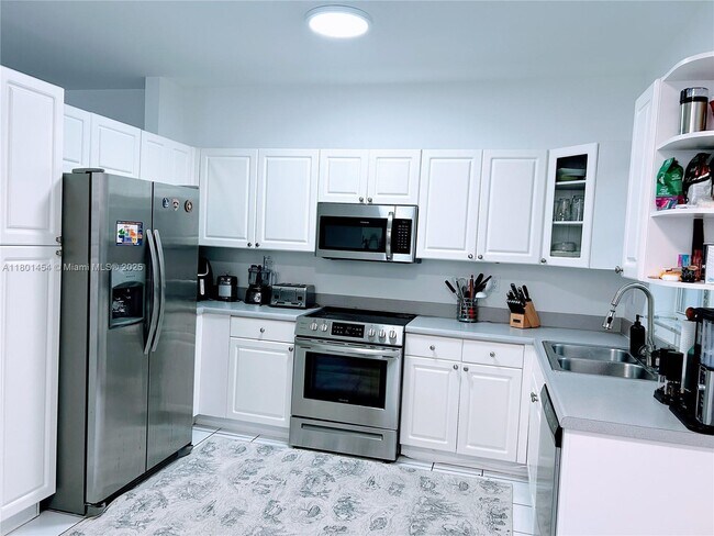 Building Photo - 1120 Canella Ln