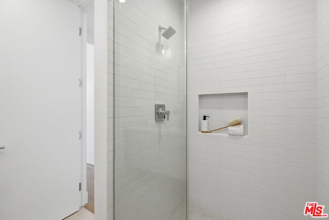Building Photo - 4095 Sawtelle Blvd