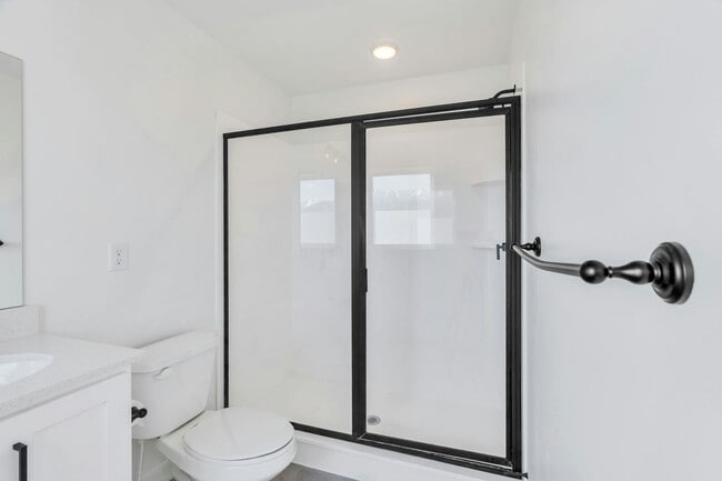 Building Photo - 923 S 950 W