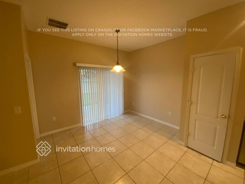 Building Photo - 3904 Emerald Tree Ln