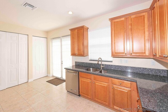 Building Photo - 107 Mulligan Pl