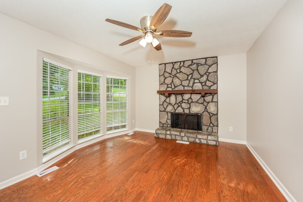 Building Photo - 6554 Telia Dr