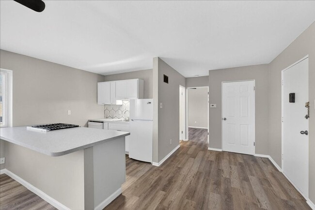 Building Photo - G-Unit