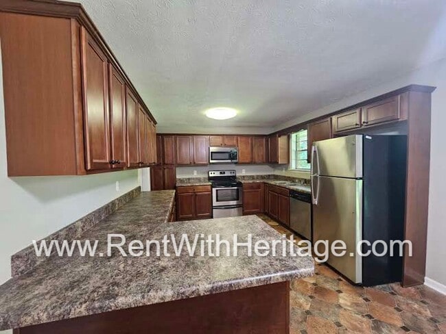 Building Photo - WOW! Fantastic Ranch With All The Upgrades...