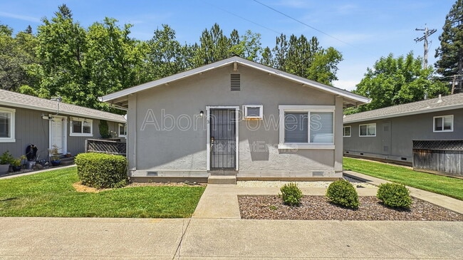 Building Photo - 2760 Coloma St
