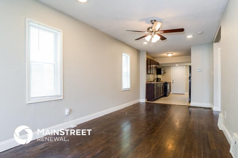 Building Photo - 7600 Washington St