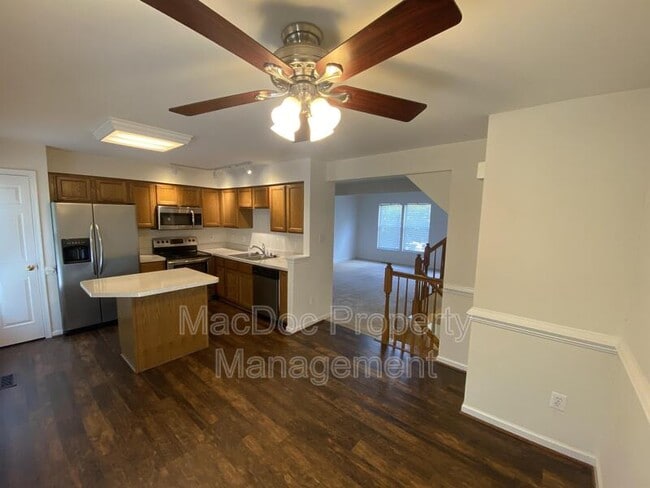 Building Photo - 4204 Apgar Ct