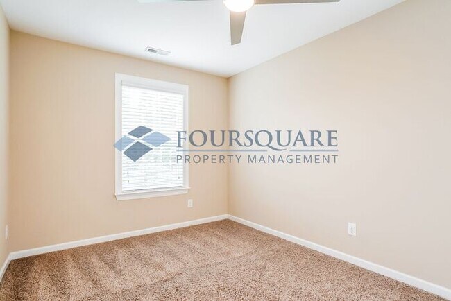 Building Photo - End Unit Townhome | Back Patio With Privac...