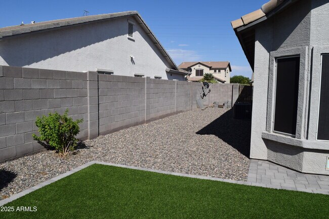 Building Photo - 3680 S Joshua Tree Ln
