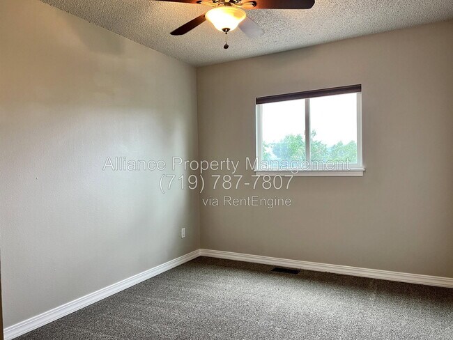 Building Photo - 6318 Galway Dr