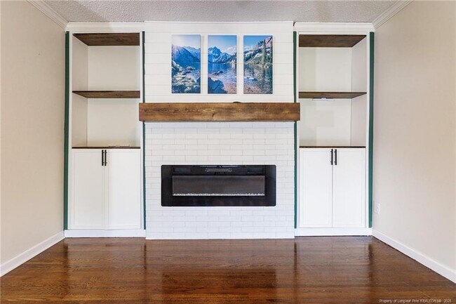 Building Photo - 2706 Colgate Dr