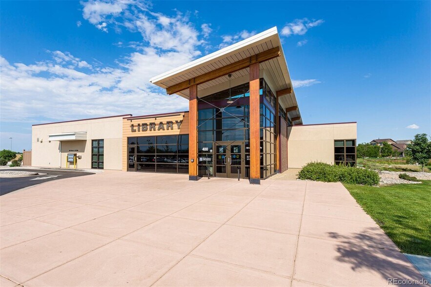 Erie Commons Library - 684 Mason St