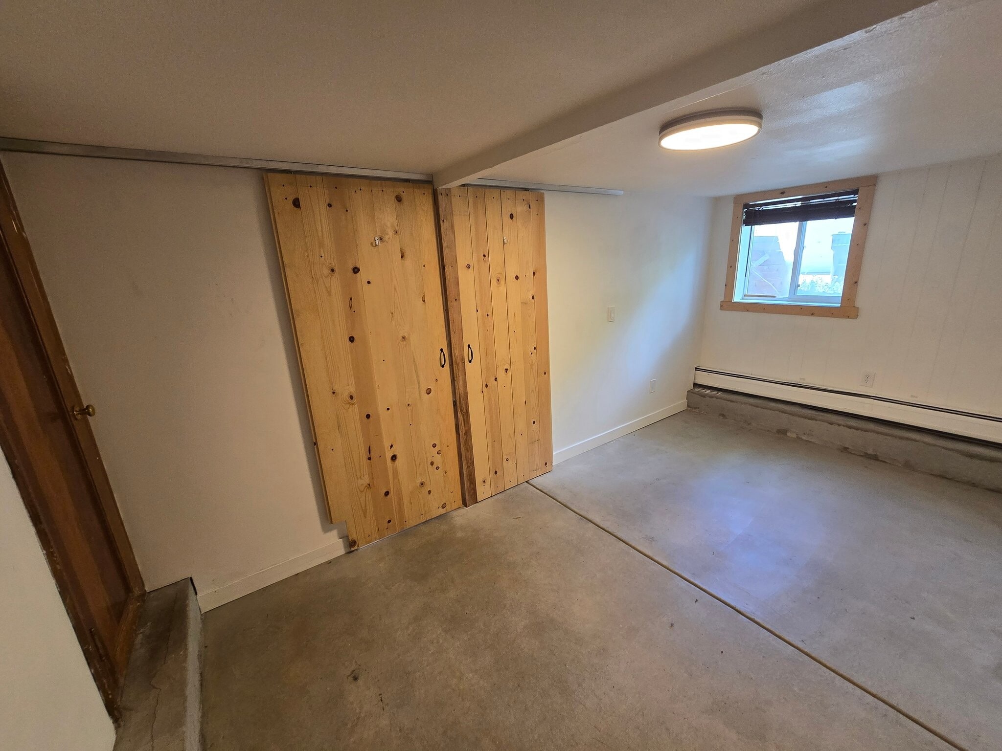 Building Photo - 403 23rd St