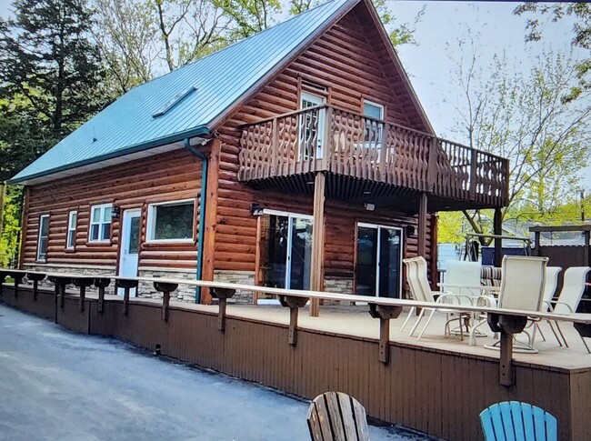 Building Photo - 3341 E 2059th Rd