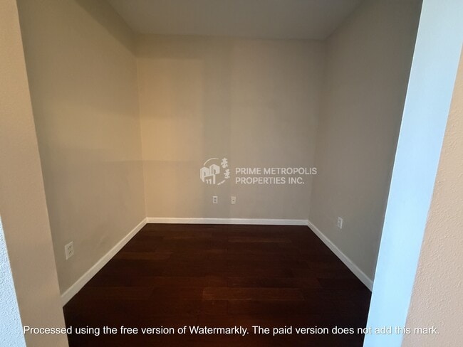 Building Photo - 8400 Oceanview Terrace