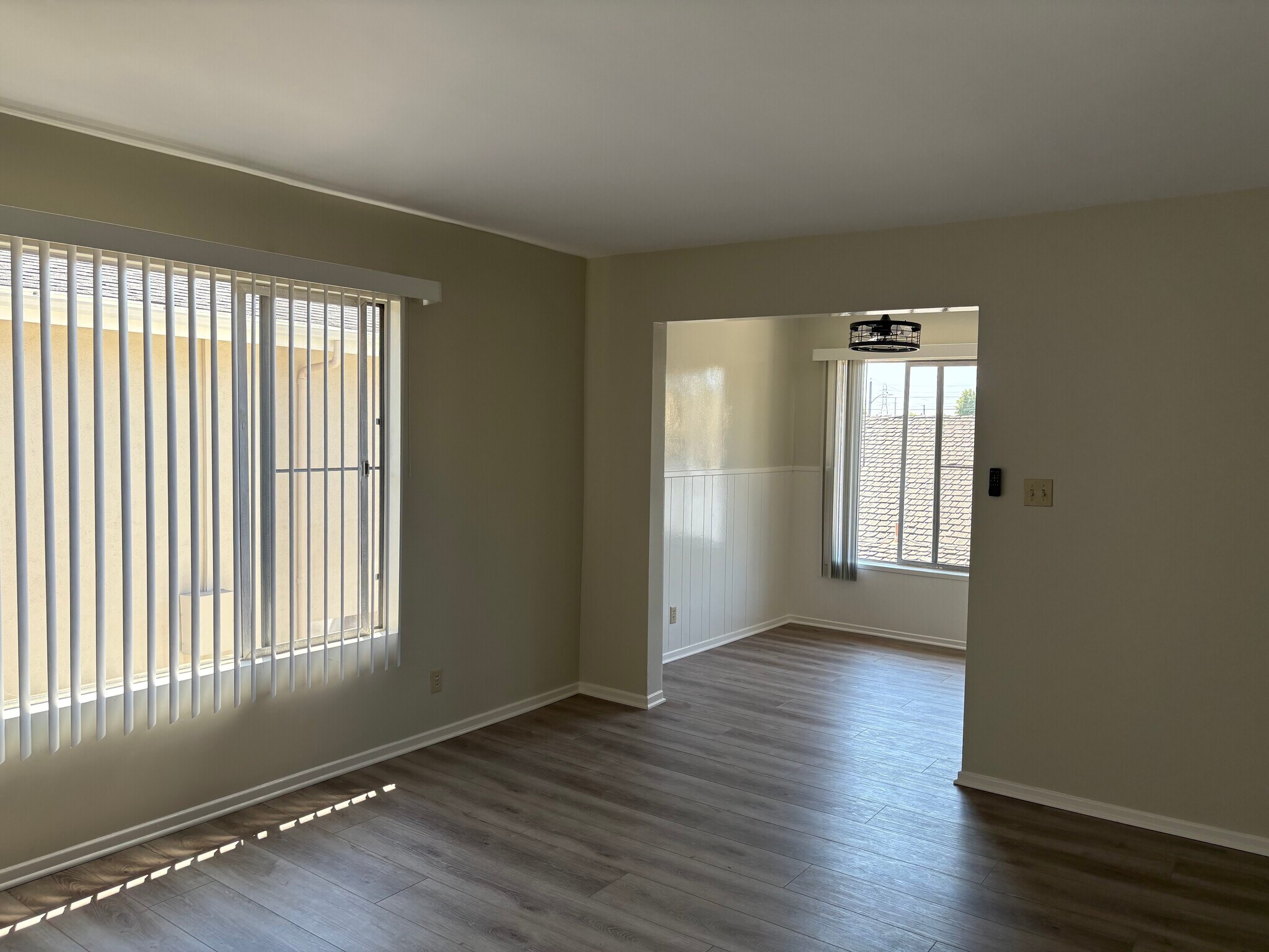 Building Photo - 3430 W 170th St