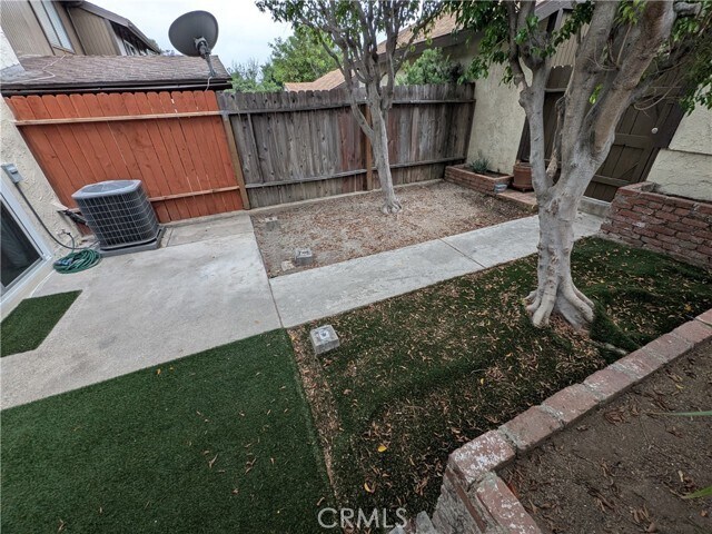 Building Photo - 1266 Tarryglen Ln