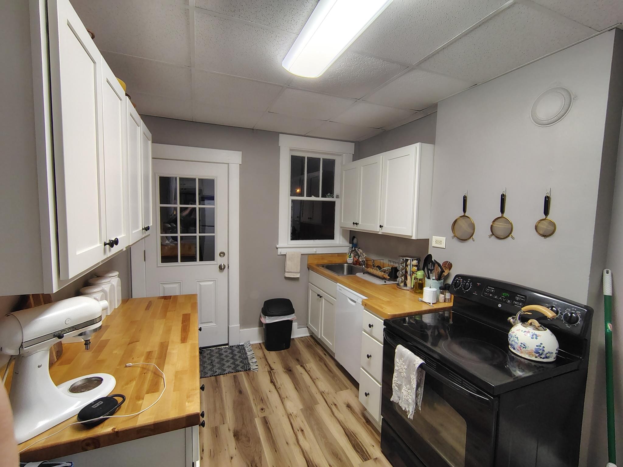 Building Photo - 755 Napier Ave