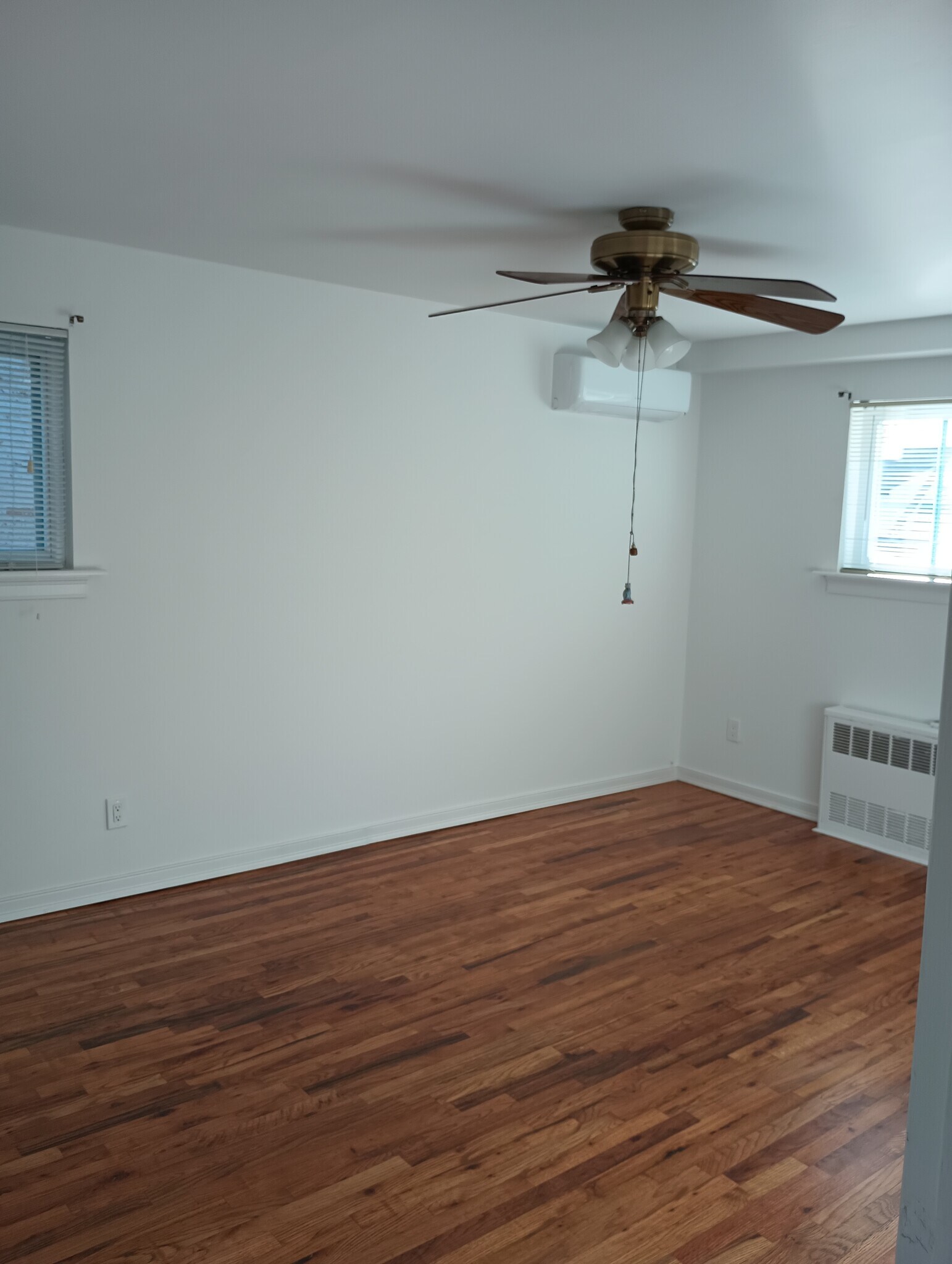 Master bedroom room three - 819 Brooklyn Ave
