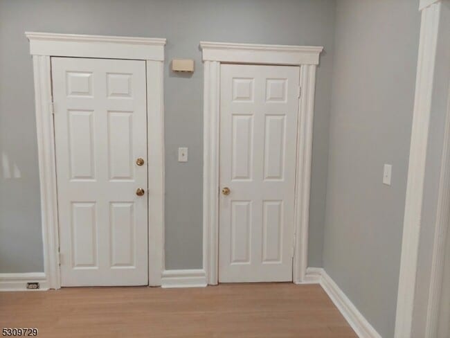 Building Photo - 138 Watchung Ave