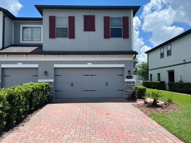 Building Photo - 321 Evertree Loop