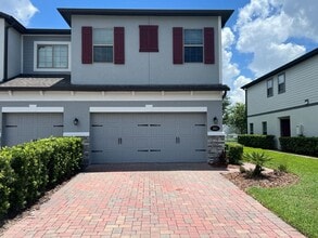 Building Photo - 321 Evertree Loop