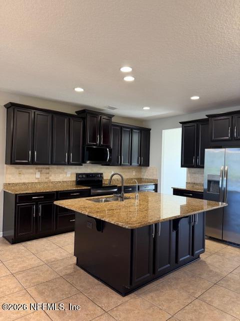 Building Photo - 121 Broadbranch Way