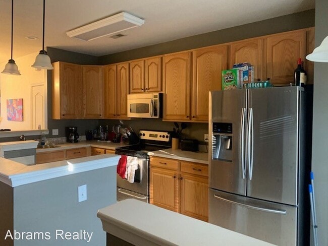 Building Photo - 3 br, 2.5 bath House - 3818 Magwood Court