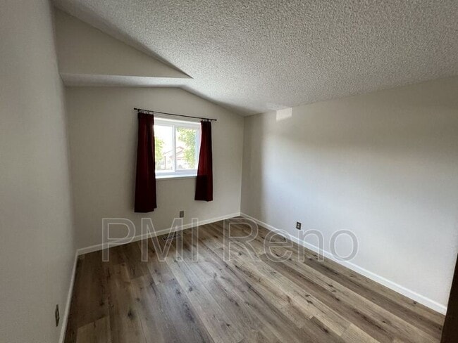 Building Photo - 1456 Canyon Creek Rd