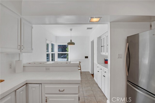 Building Photo - 3780 Beethoven St