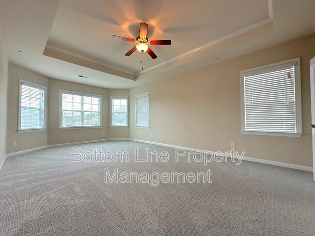 Building Photo - 1007 Anatrella Ln NW
