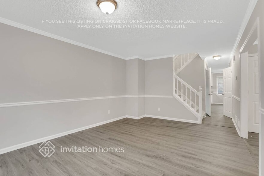 Building Photo - 1405 Silver Fox Run