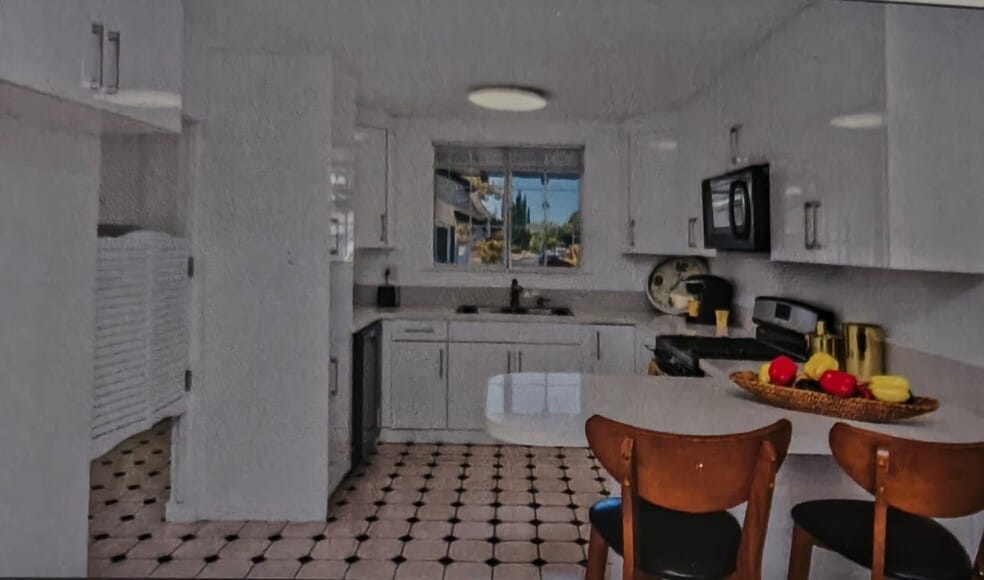 Building Photo - 7800 Fairchild Ave