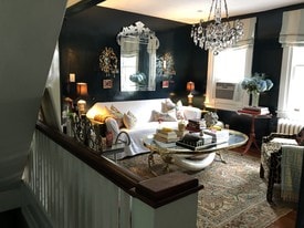 Building Photo - 115 E Laurel Ave