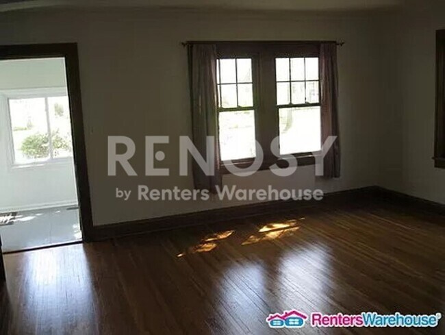 Building Photo - Beautiful 3bed/1bath