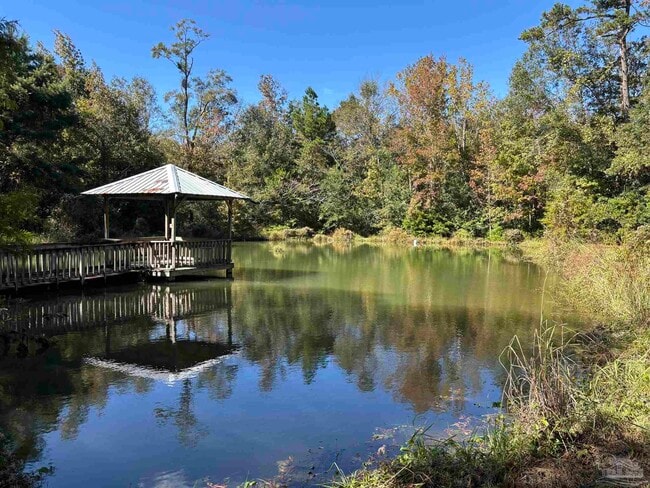 Building Photo - 1002 Daffin Rd