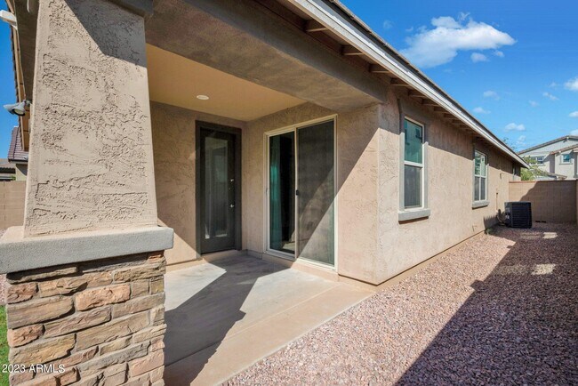 Building Photo - 9863 E Tungsten Dr