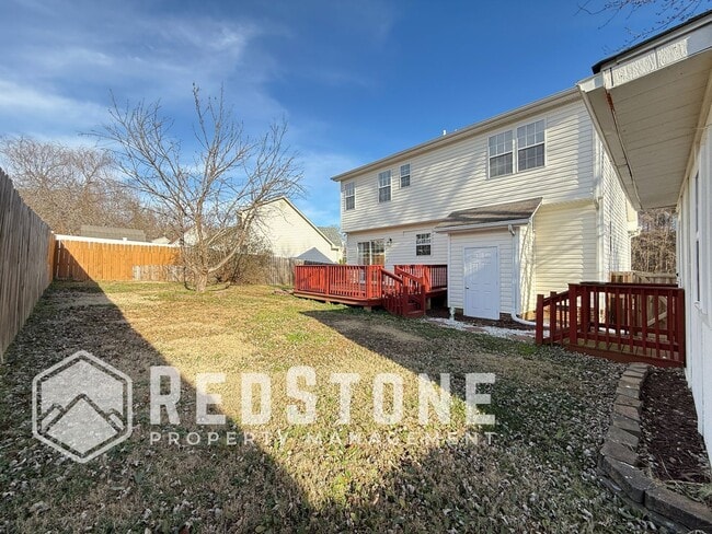 Building Photo - 131 Hoskins Cir