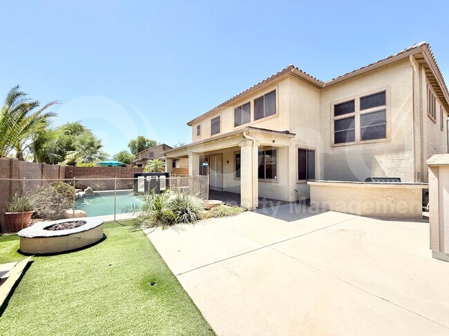 Building Photo - 14509 W Jenan Dr