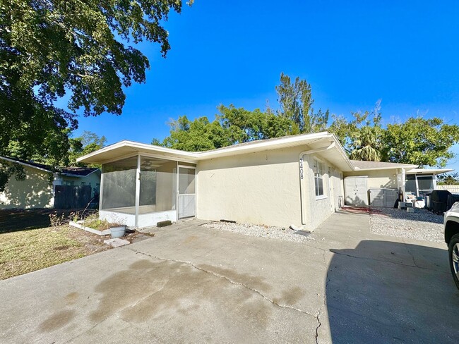 Primary Photo - ** BONITA SPRINGS ** 2 BED / 1 BATH ** WES...